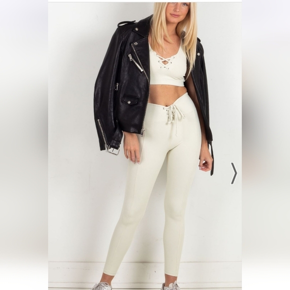 Year of Ours NWTs Ribbed Football Leggings Bone - Picture 6 of 7